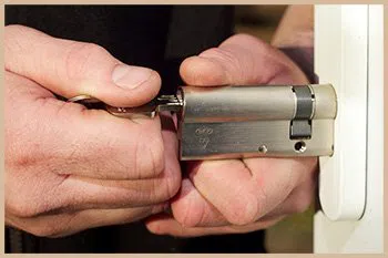 Elite Locksmith Services Garrett Park, MD 240-203-7907 - 1-locksmiths